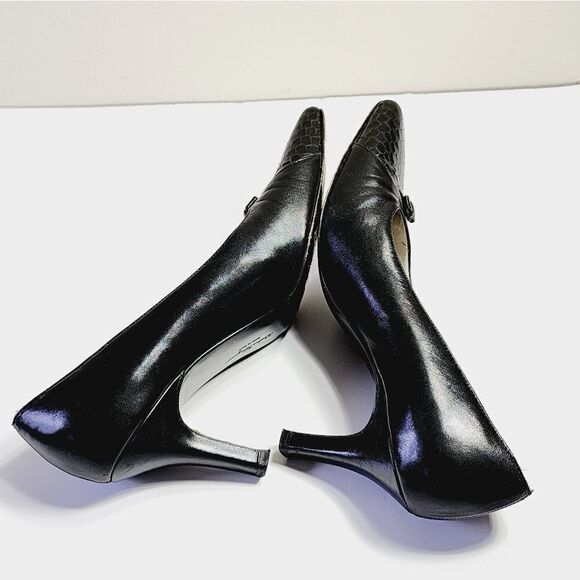 Salvatore Ferragamo - Picture 2 of 15